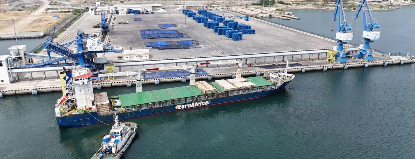 26 05 2026 Lobito Atlantic Railway Recently Received A Vessel Carrying Approximately 14000 Tons Of Manganese At The Lobito Port Mineral Terminal 1