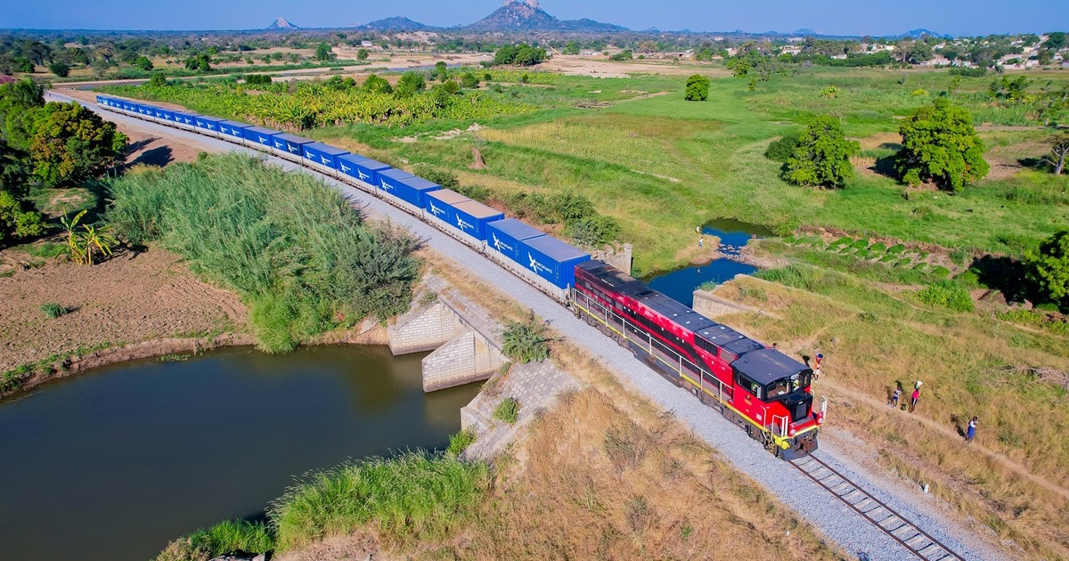 Lobito Atlantic Railway resumes freight traffic on the Lobito corridor ...